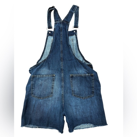 GAP Denim Overall shorts Romper Size Small - Picture 4 of 4